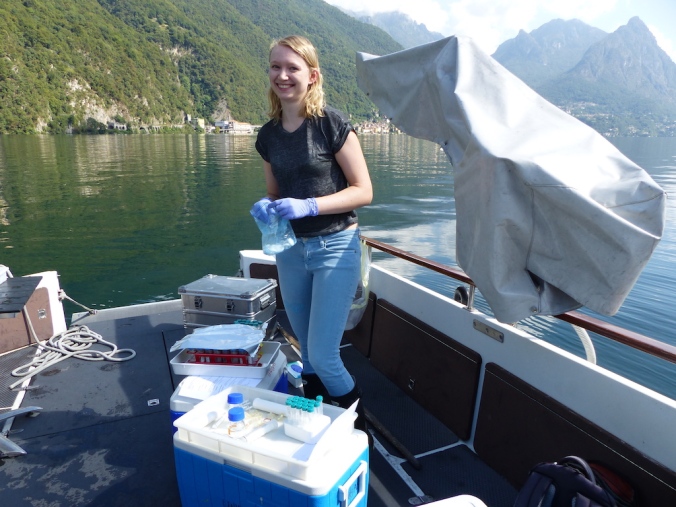 Jana Tischer sampling in Lake Lugano