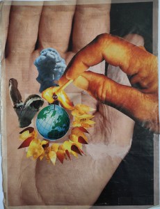 Kollage aus ausgeschnittenen Bildern: Die Erde liegt in einer Hand, eine andere zündet sie an.